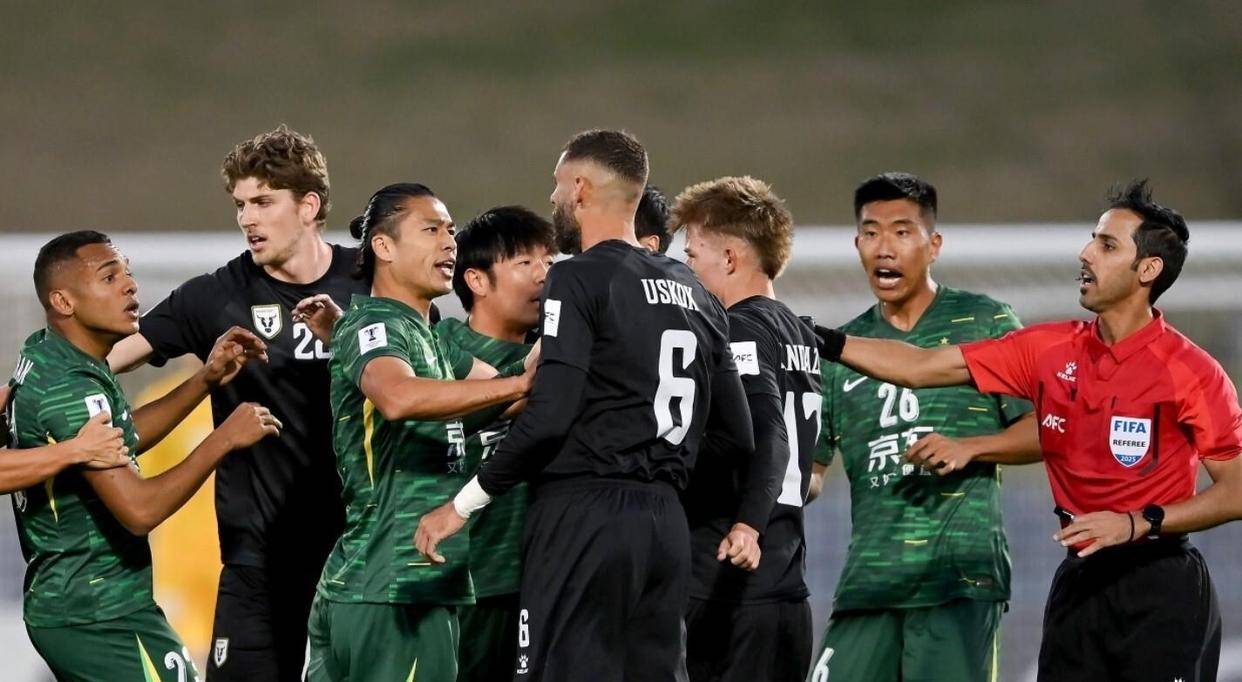 包含转折点北京国安官宣签约；NBA常规赛赛前攻防权衡；媒体盛赞；赛季目标并未改变的词条