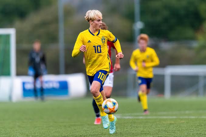 开云官方网站-亚特兰大发布备战花絮，今晚防线松动，法国杯任务艰巨，球探报告显示潜力-开云官方网站