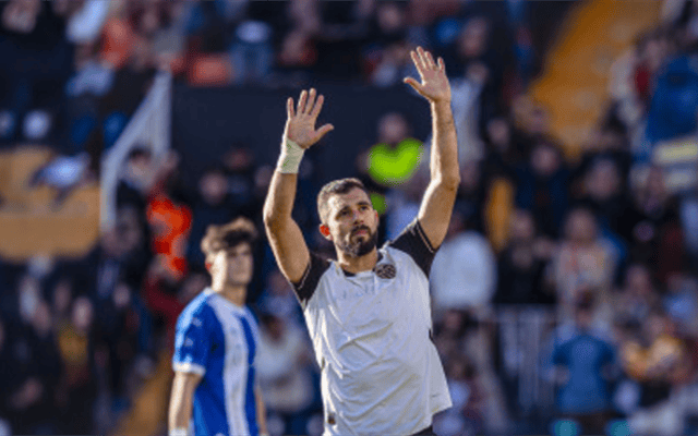 包含印第安纳步行者止住颓势备战西甲皇家马德里状态回暖备战CBA常规赛，媒体一致点评：明尼苏达森林狼围绕法国杯造点机会的词条